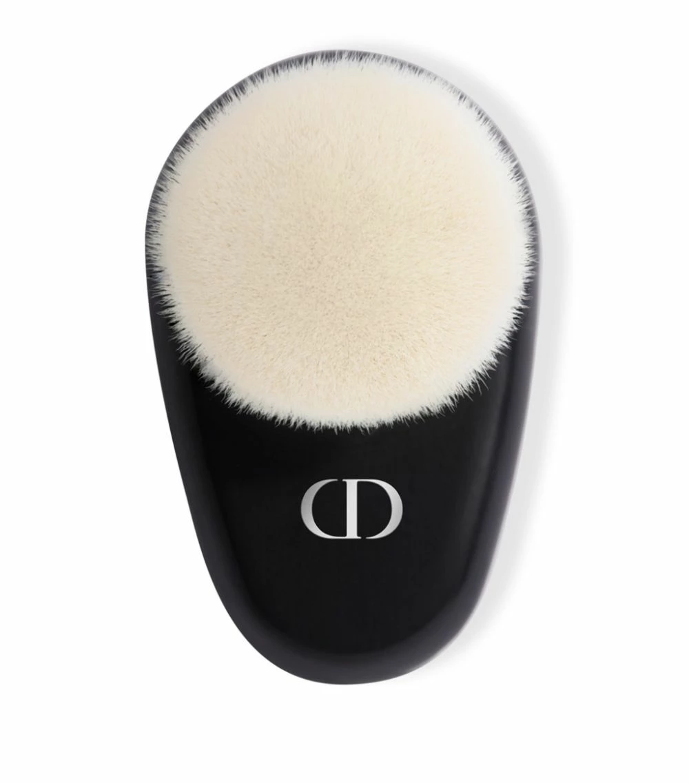 DIOR BCKST BRSH 18 Powder Brushes 1 DIOR BCKST BRSH 18 Powder Brushes