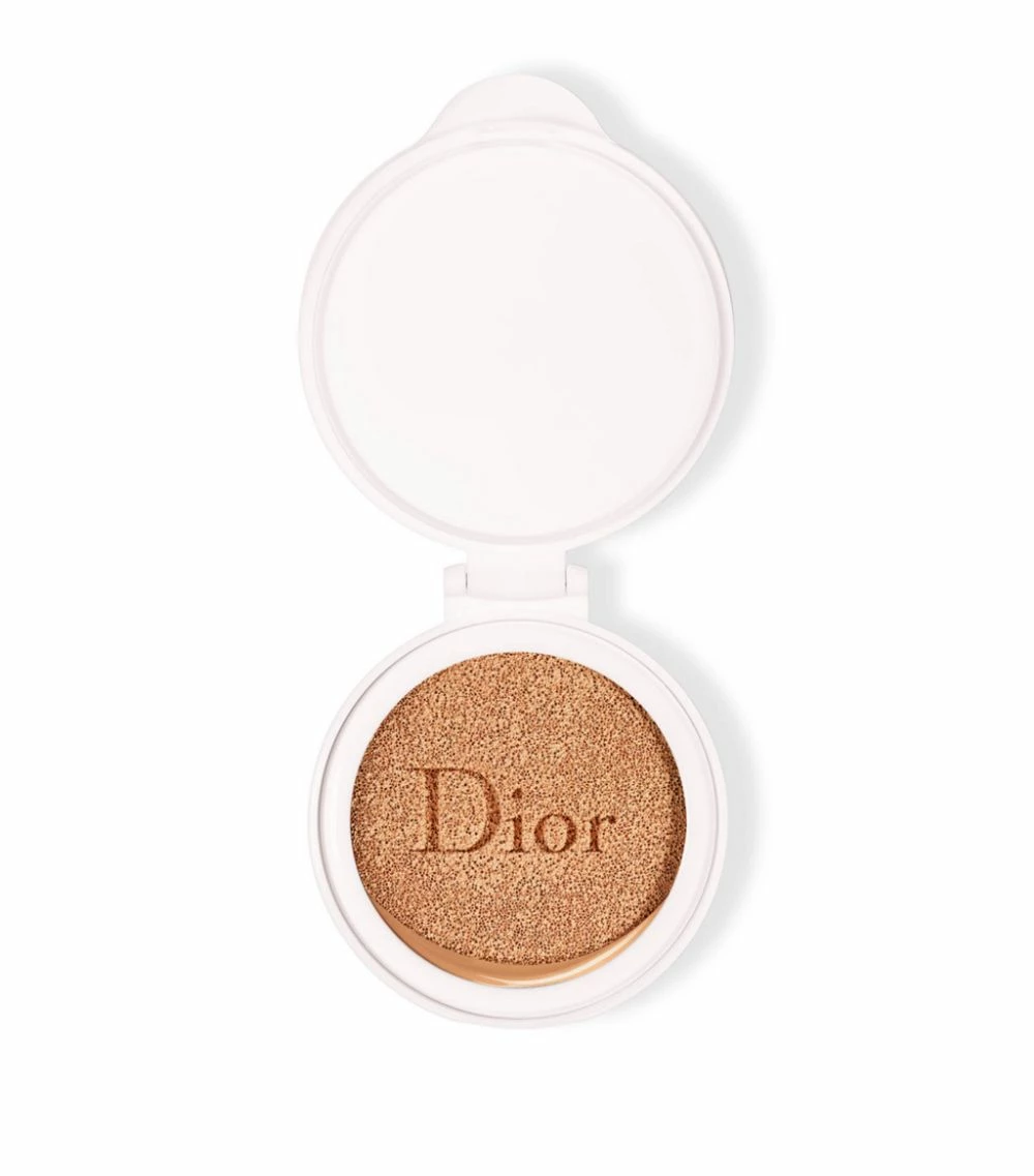 DIOR Capture Dreamskin Moist and Perfect Cushion Refill 025 Foundations 1 DIOR Capture Dreamskin Moist and Perfect Cushion Refill 025 Foundations