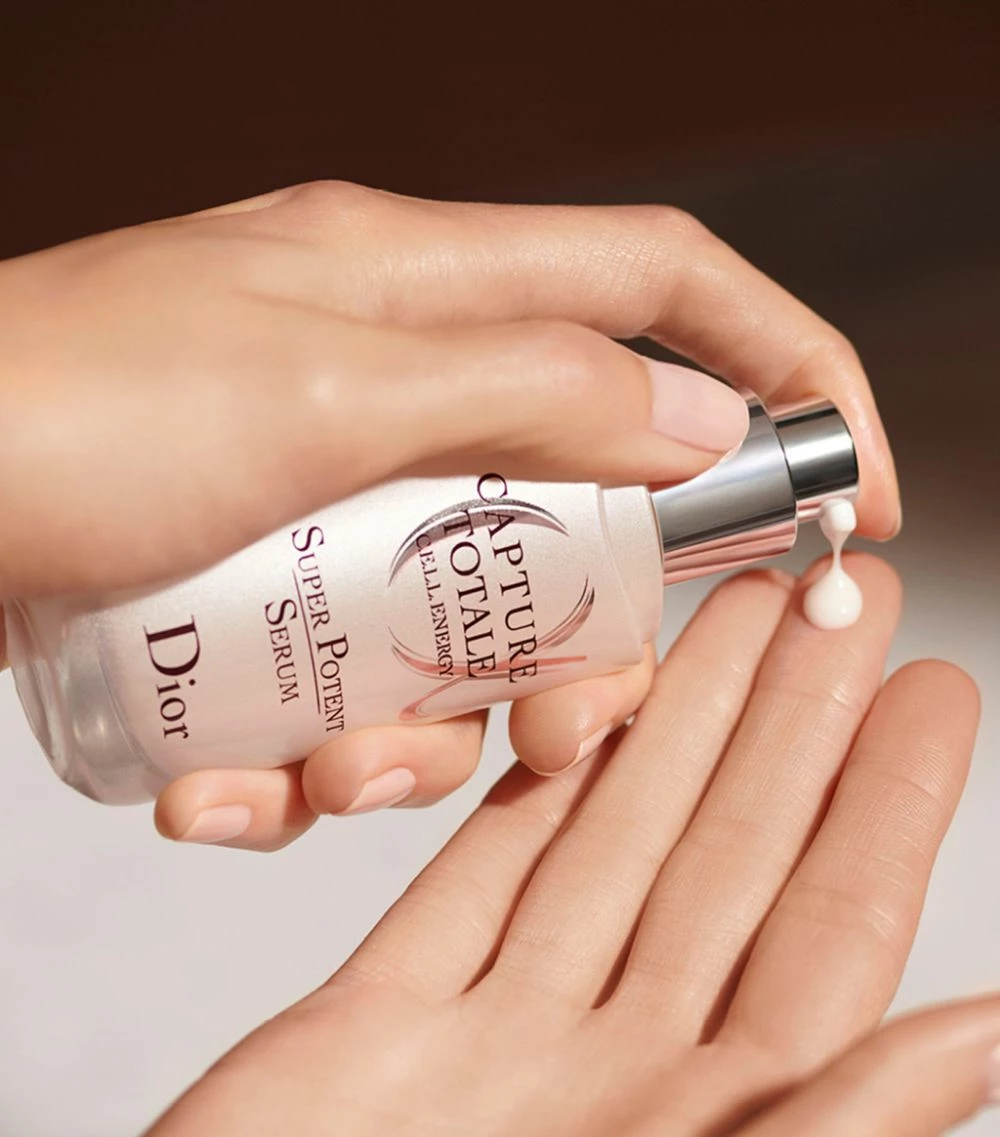 DIOR Capture Totale Super Potent Face Serum (50ml) Serums 4 DIOR Capture Totale Super Potent Face Serum (50ml) Serums - Image 4