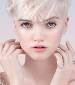 Diorsnow Essence of Light Brightening Milk Serum (30ml) Serums 15 Diorsnow Essence of Light Brightening Milk Serum (30ml) Serums -Dior Sell Shop dior diorsnow essence of light brightening milk serum 30ml 16468618 31888609 1000