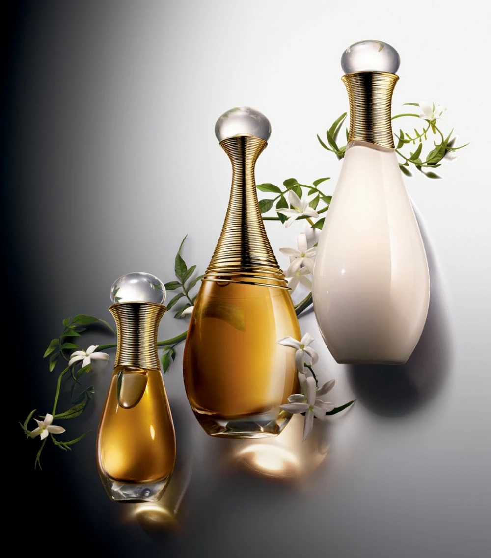 DIOR J'adore Infinissime Eau de Parfum (100ml) Womens Perfume 4 DIOR J'adore Infinissime Eau de Parfum (100ml) Womens Perfume - Image 4