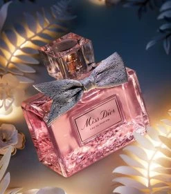 Miss Dior Eau de Parfum (100ml) Womens Perfume 7 Miss Dior Eau de Parfum (100ml) Womens Perfume -Dior Sell Shop dior miss dior eau de parfum 100ml 17603650 36534924 1000