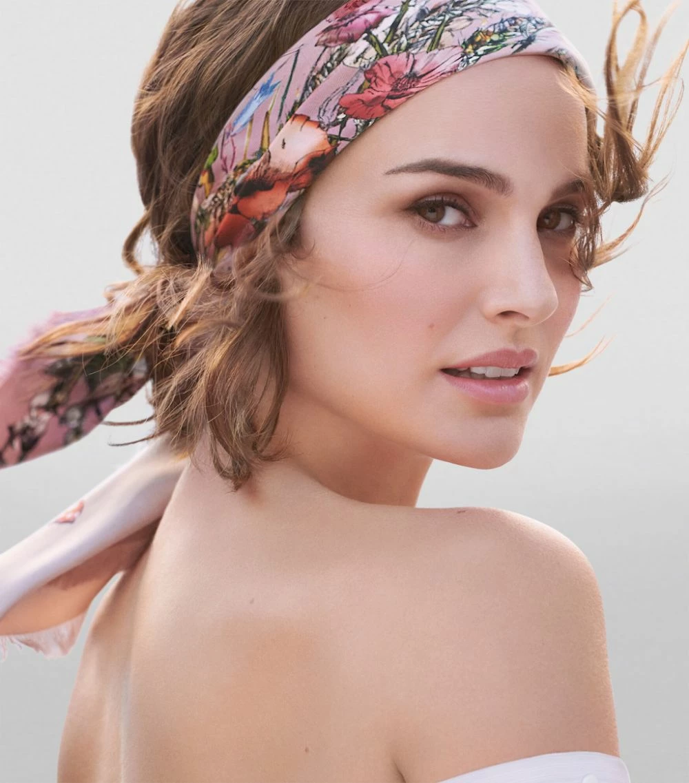 Miss Dior Roller Pearl Eau de Toilette (20ml) Womens Perfume 3 Miss Dior Roller Pearl Eau de Toilette (20ml) Womens Perfume - Image 3