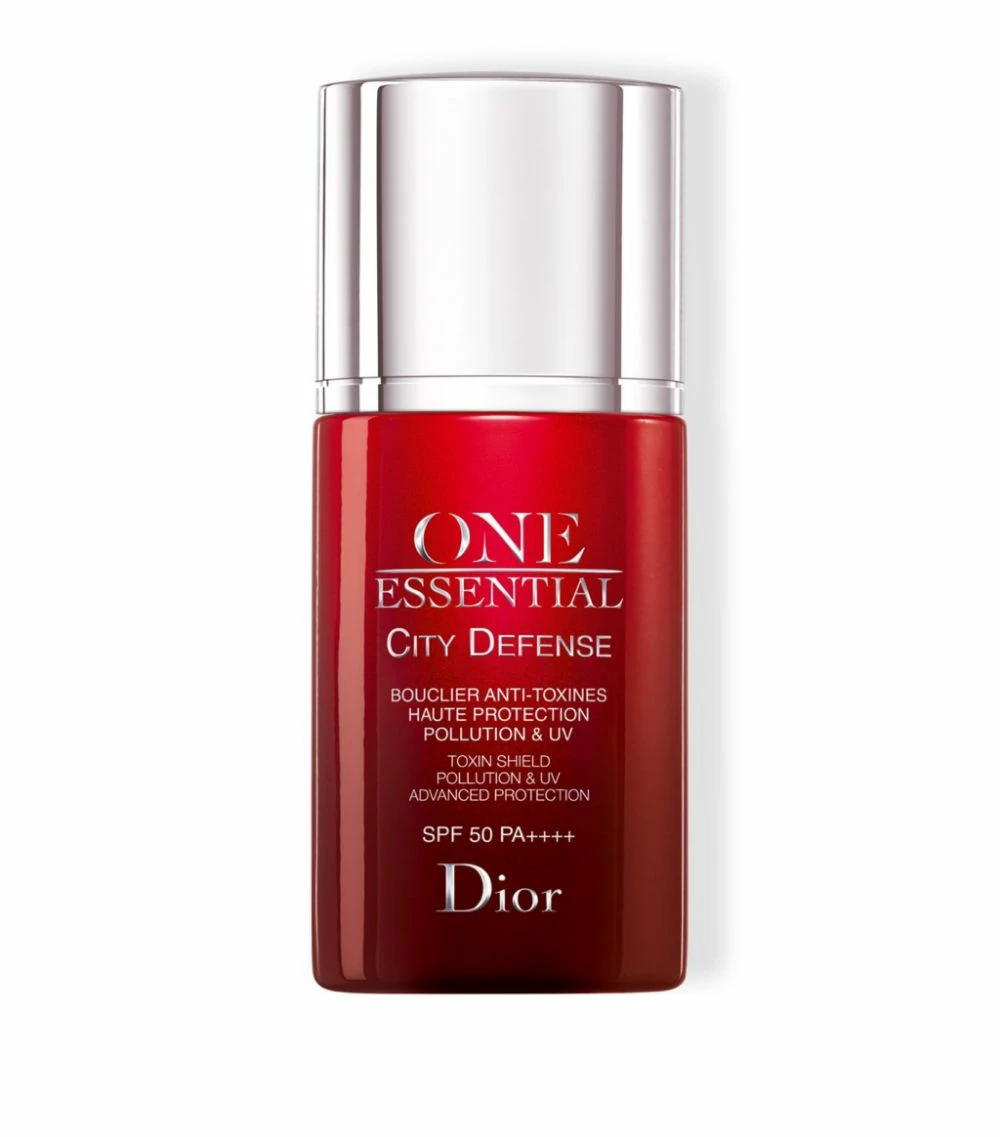 DIOR One Essential City Defense SPF 50 (30ml) Moisturisers 1 DIOR One Essential City Defense SPF 50 (30ml) Moisturisers